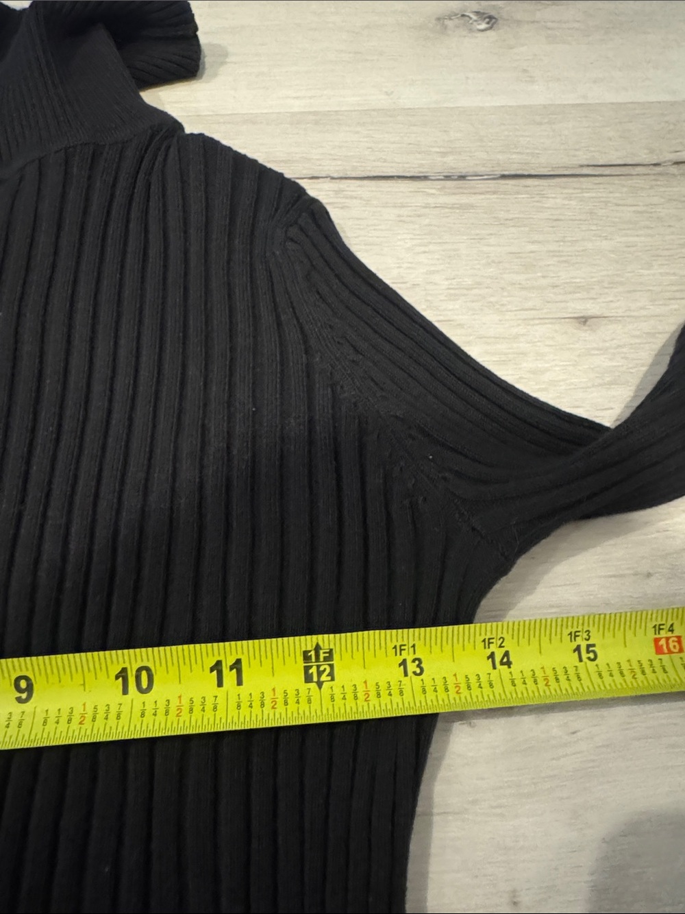Express Black Ribbed Turtleneck Sweater in 100% Cotton. - Picture 7 of 9